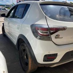 SUCATARenault Sandero Stepway 2021 1.6 Intense 16V X-Tronic 5P  PARA RETIRADA DE PEÇAS